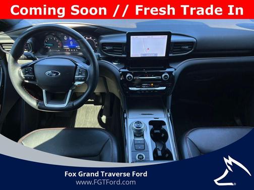 Black 2022 Ford Explorer ST-Line