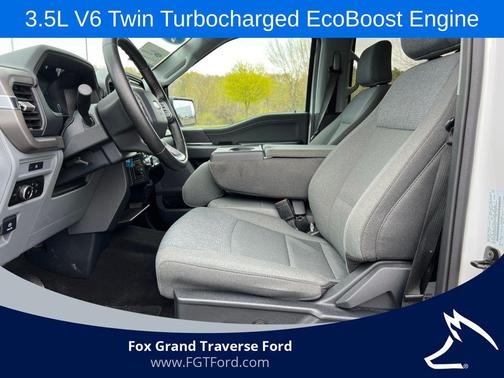 Oxford White 2025 Ford F-150 XLT