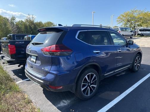 2020 Nissan Rogue SL