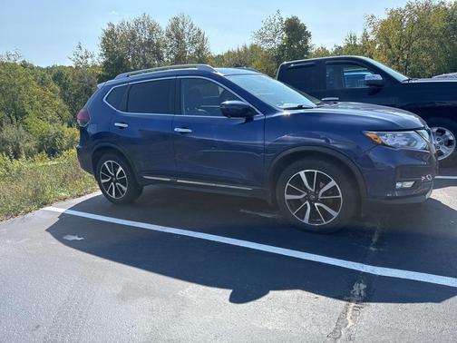 2020 Nissan Rogue SL