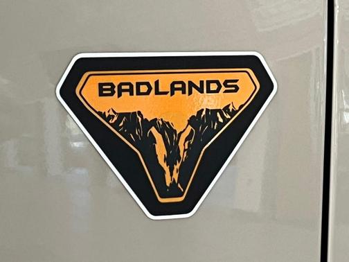 Desert Sand 2025 Ford Bronco Badlands