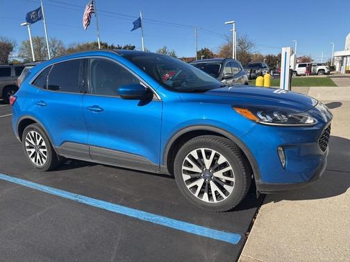 2020 Ford Escape SEL