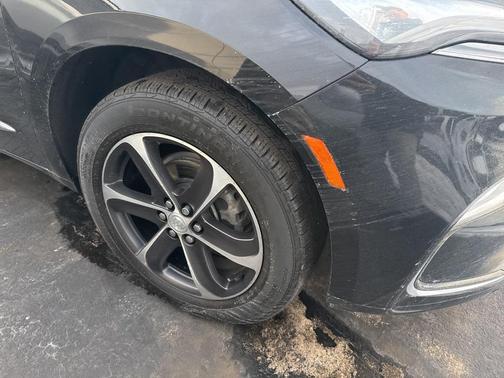 2022 Buick Enclave Essence