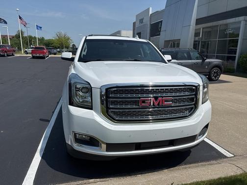 2016 GMC Yukon SLE