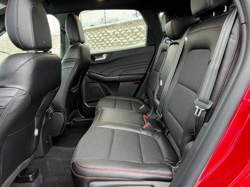 Rapid Red Metallic Tinted Clearcoat 2026 Ford Escape ST-Line