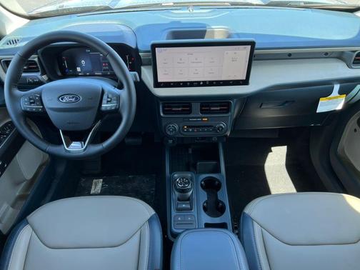 Carbonized Gray Metallic 2025 Ford Maverick Lariat