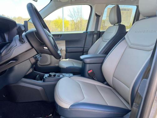 Carbonized Gray Metallic 2025 Ford Maverick Lariat