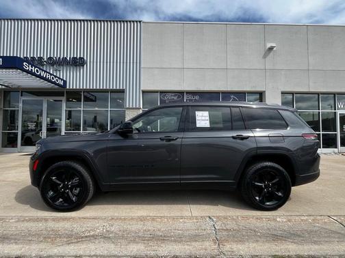 2021 Jeep Grand Cherokee L Laredo