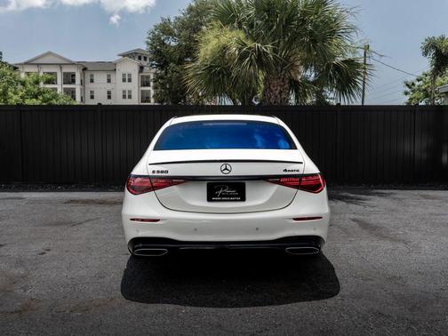 2022 Mercedes-Benz S-Class 4MATIC