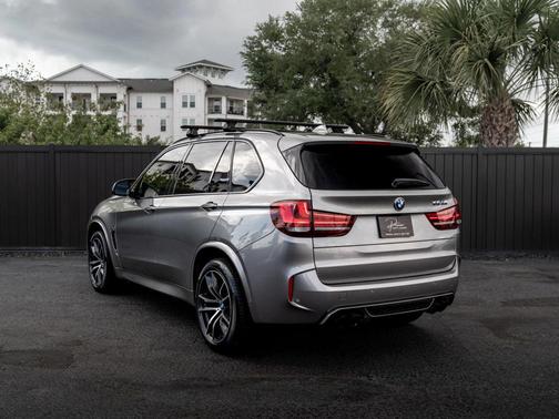 Silverstone Metallic 2017 BMW X5 M Base