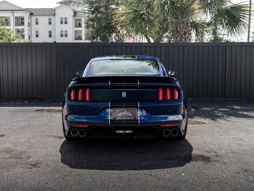 Kona Blue Metallic 2018 Ford Shelby GT350 Base