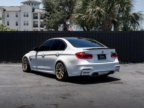 Mineral White 2018 BMW M3 Base