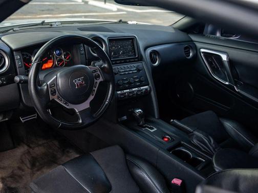 2009 Nissan GT-R Premium