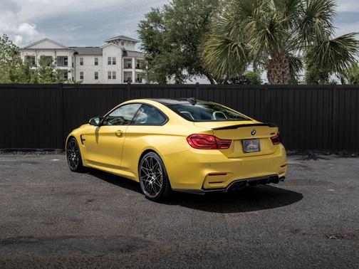 Individual Dakar Yellow 2019 BMW M4 Competition