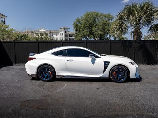 2016 Lexus RC F Base