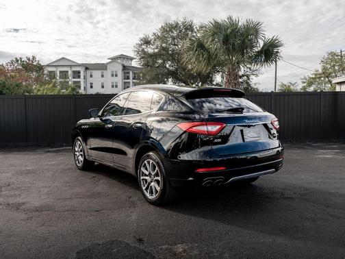 2019 Maserati Levante S GranLusso