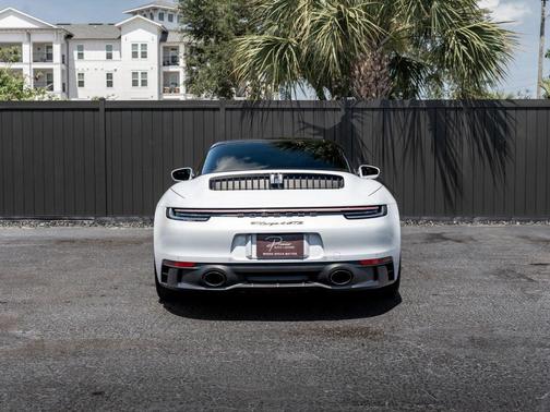 Ice Grey Metallic 2024 Porsche 911 Targa 4S