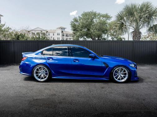 Portimao Blue Metallic 2021 BMW M3 Competition