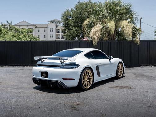 White 2022 Porsche 718 Cayman GT4