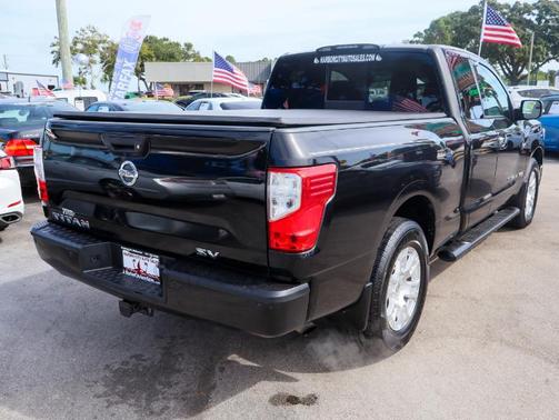 2018 Nissan Titan SV