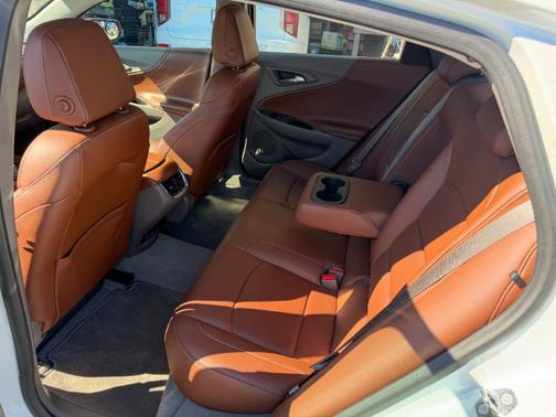 2016 Chevrolet Malibu 1LT