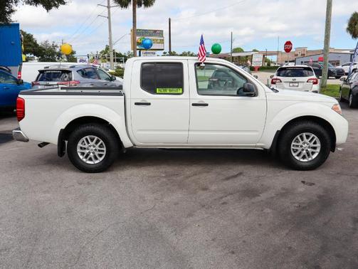2021 Nissan Frontier SV