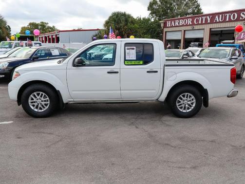 2021 Nissan Frontier SV