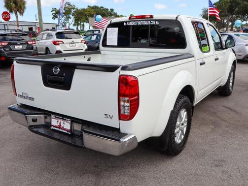 2021 Nissan Frontier SV