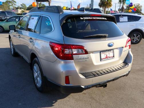 2017 Subaru Outback 2.5i Premium