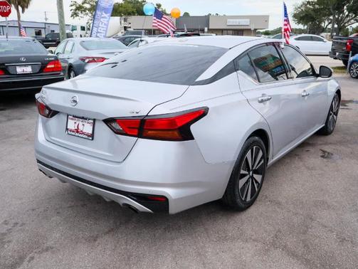 2019 Nissan Altima 2.5 SV