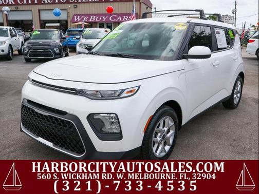 2022 Kia Soul LX