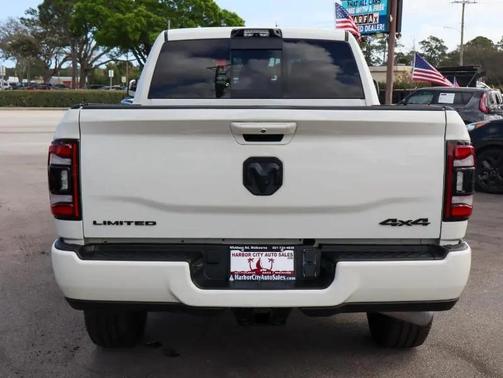 2022 RAM 3500 Limited Mega Cab 4x4 6'4' Box