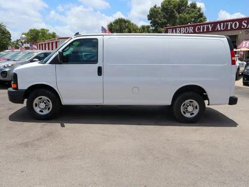 Summit White 2016 Chevrolet Express 2500 Work Van