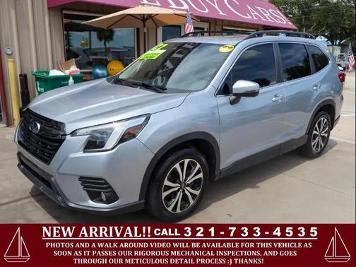 Ice Silver Metallic 2022 Subaru Forester Limited