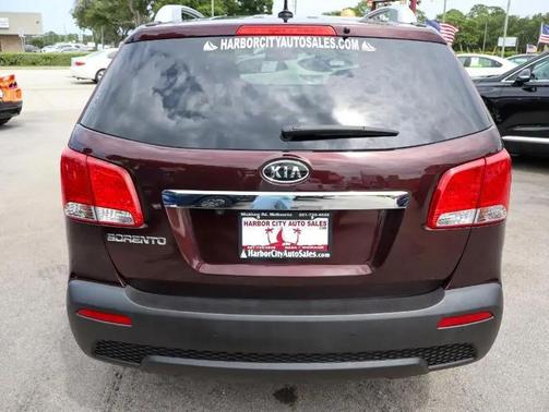Dark Cherry 2012 Kia Sorento LX