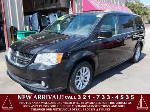 BLACK ONXY CRYSTAL 2019 Dodge Grand Caravan SXT