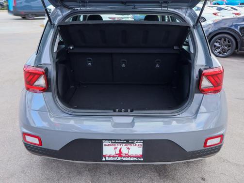 2021 Hyundai VENUE SE