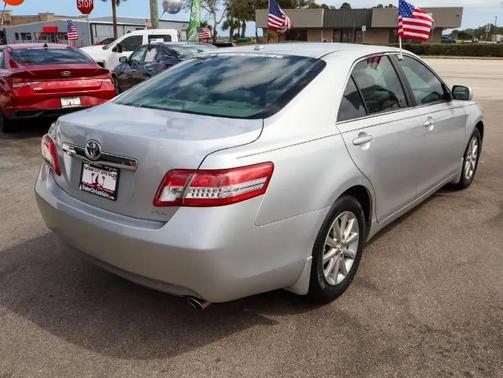 2011 Toyota Camry XLE