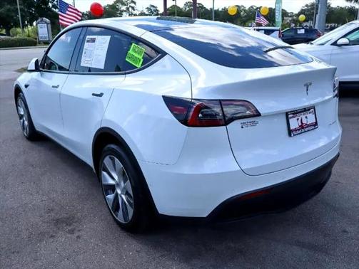 2021 Tesla Model Y Long Range Dual Motor All-Wheel Drive