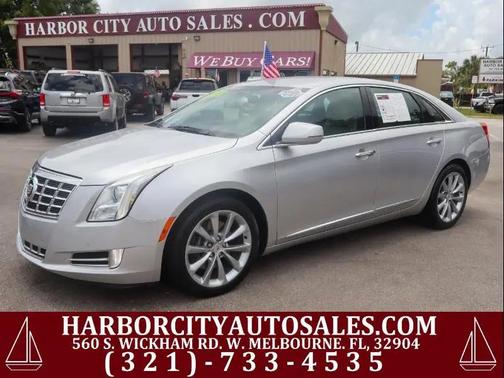 Radiant Silver Metallic 2013 Cadillac XTS Luxury