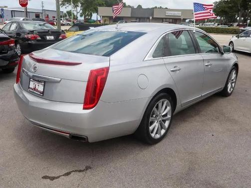 Radiant Silver Metallic 2013 Cadillac XTS Luxury