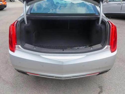 Radiant Silver Metallic 2013 Cadillac XTS Luxury