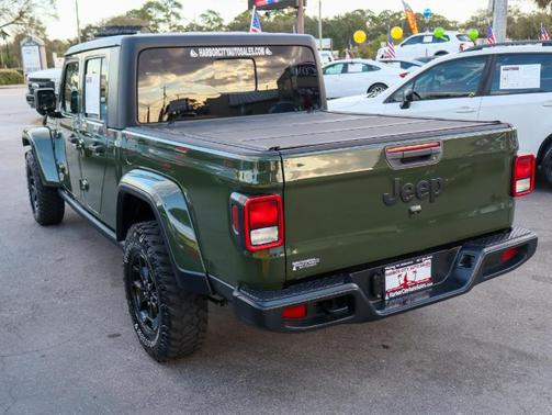 2021 Jeep Gladiator Willys 4x4