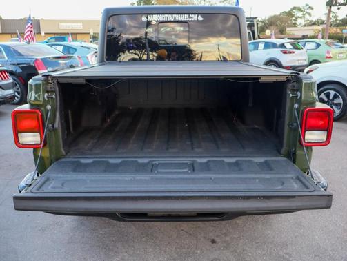 2021 Jeep Gladiator Willys 4x4