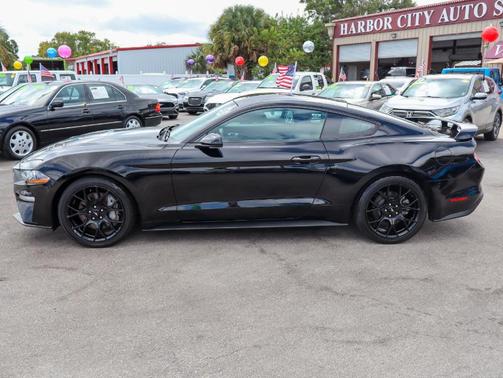 2018 Ford Mustang EcoBoost