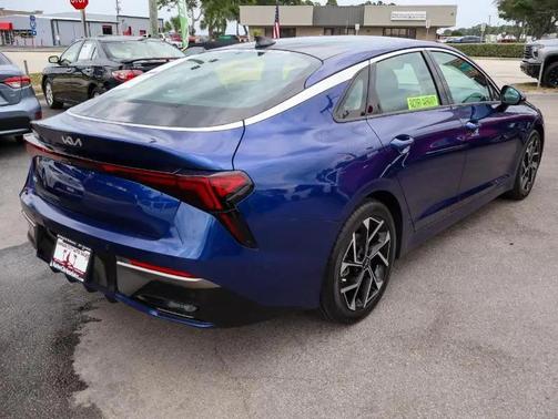 YATCH BLUE 2025 Kia K5 EX