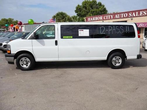 Summit White 2024 Chevrolet Express 3500 RWD 3500 Extended Wheelbase LT