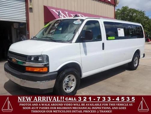 Summit White 2024 Chevrolet Express 3500 RWD 3500 Extended Wheelbase LT