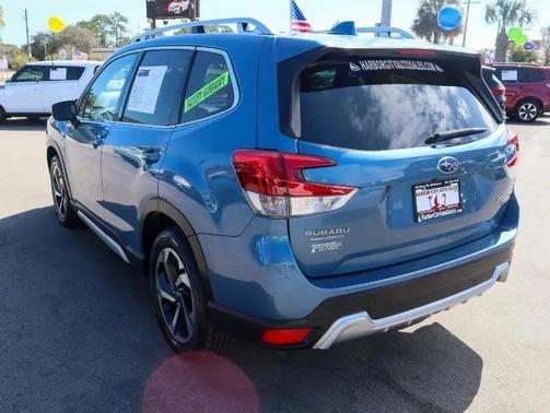 2023 Subaru Forester Touring