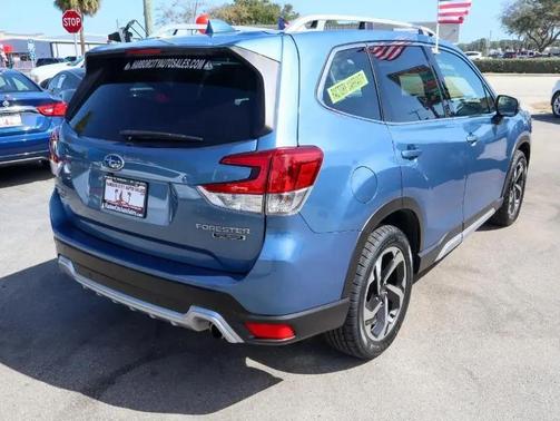 2023 Subaru Forester Touring